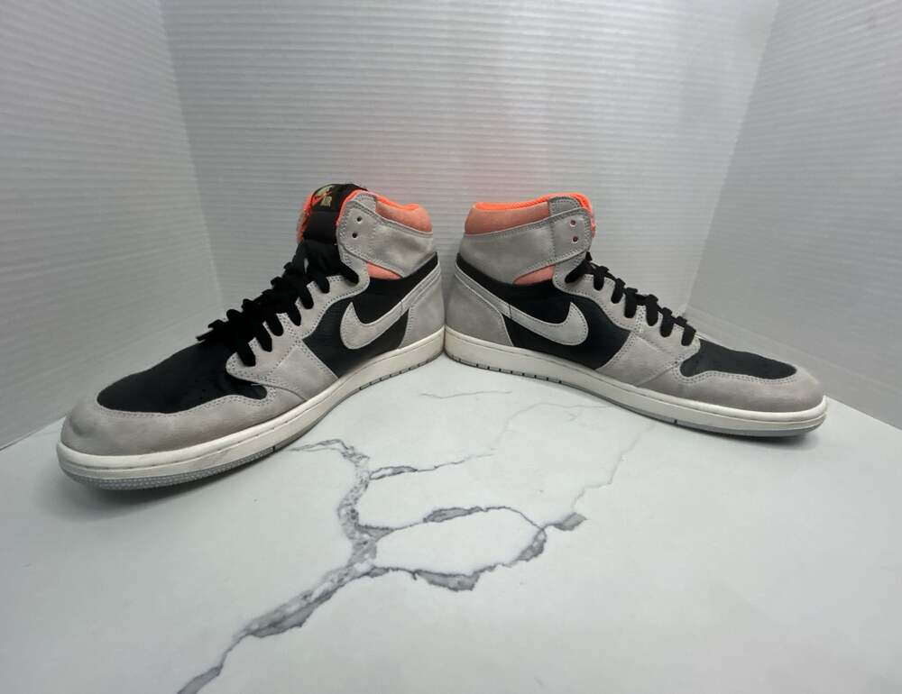 Nike Air Jordan 1 High OG Neutral Grey Hyper Crimson Size 13 - Picture 6 of 10